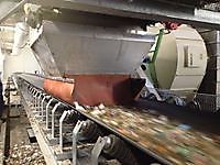 Moveable central conveyor Organic waste disposal 