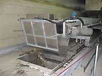 Moveable central conveyor